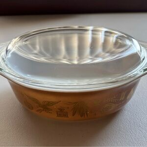 Vintage Pyrex Dish With Lid - Brown With Gold Early American Etchings